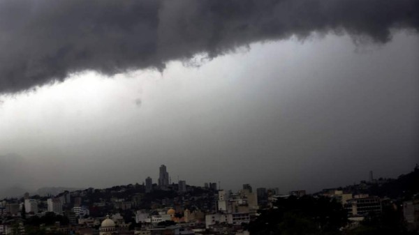 Lluvias continuarán hoy en algunas zonas de Honduras