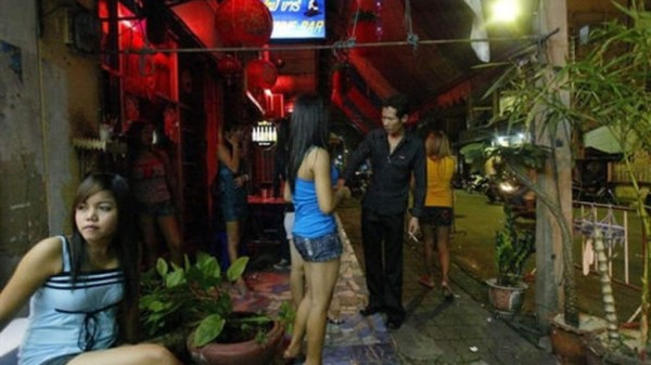 EUA incluye a China en su lista negra de traficantes de personas