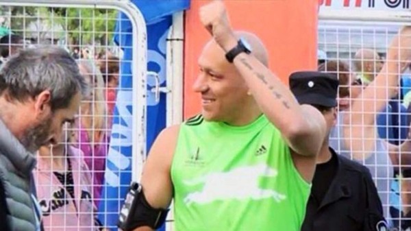 Jonás Gutiérrez quiere volver al fútbol tras superar cáncer