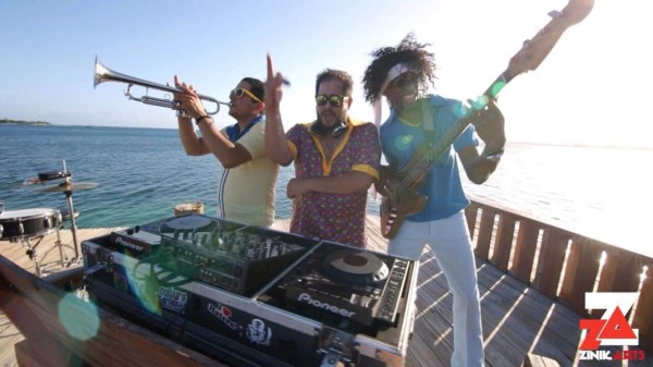 Los Bohemios presentan 'Amor peligro”, tema que ha causado revuelo