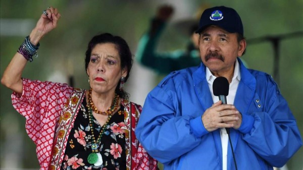EEUU advierte a Ortega que 'no descarta' una intervención militar en Nicaragua