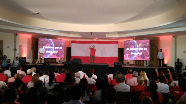 Marlon Lara oficializa aspiración para ser alcalde de San Pedro Sula