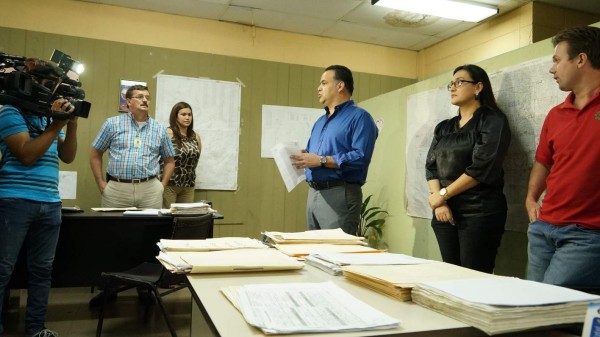 'Van L40 millones perdidos por los borrones”: Armando Calidonio