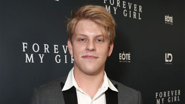 Muere Jackson Odell, actor de 'Modern Family'