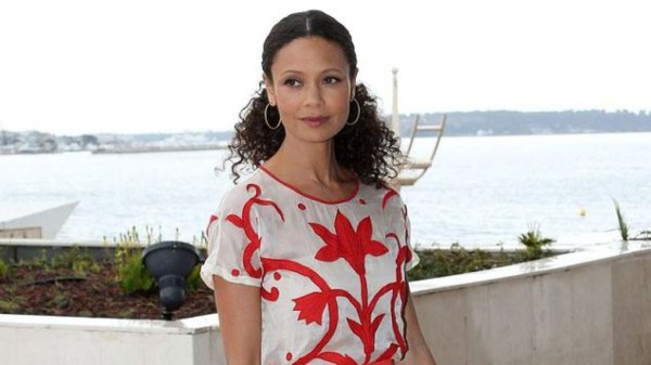 Thandie Newton fue discriminada en su infancia