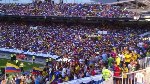 Madridistas se vuelcan al Bernabéu para recibir a James Rodríguez