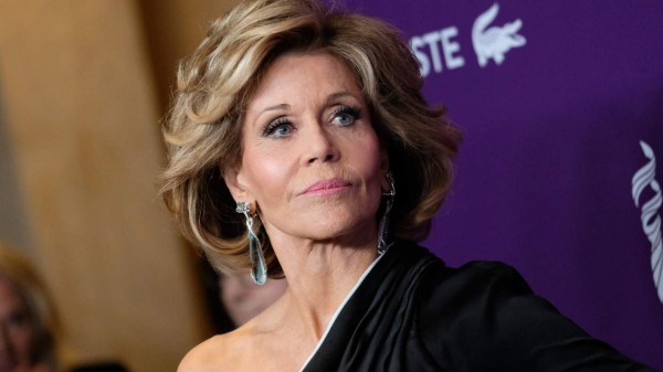 A sus 83 años, Jane Fonda revela que solo le atraen hombres jóvenes