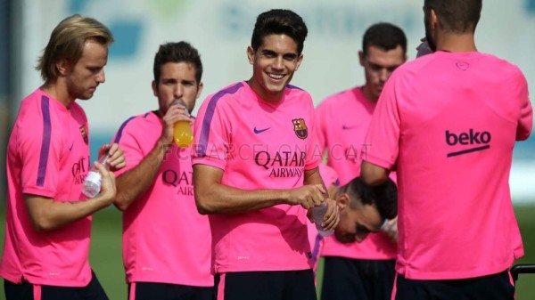 Douglas y Alba, las novedades en el entrenamiento del Barça
