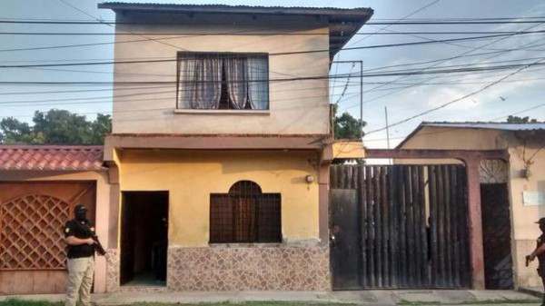 Allanan casas en busca de distribuidora de droga en Comayagua