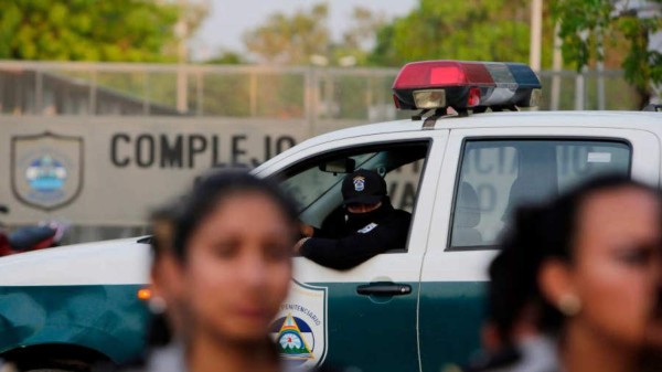 Al menos 17 opositores heridos y un muerto en un motín en cárcel de Nicaragua