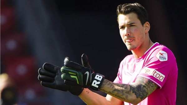 El Dortmund ficha al arquero suizo Roman Bürki