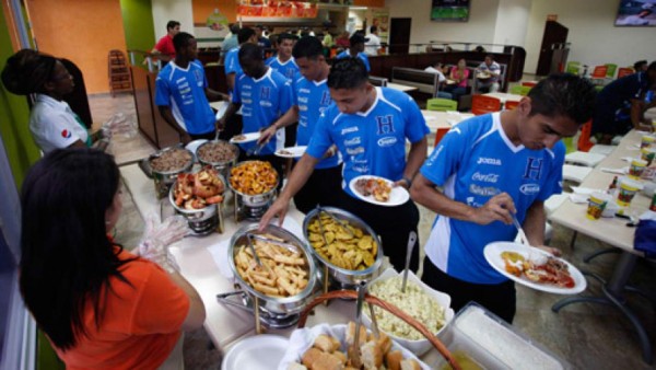 Las reglas inquebrantables de Pinto en Honduras para la eliminatoria