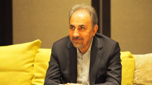 'Me enfadé y saqué el revólver': exalcalde de Teherán confiesa que mató a su mujer