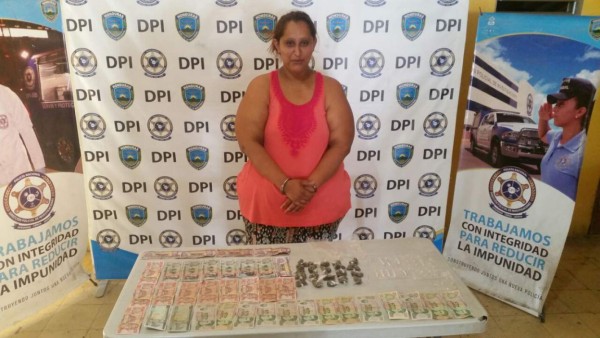 Cae 'La Pancha”, acusada del delito de narcomenudeo