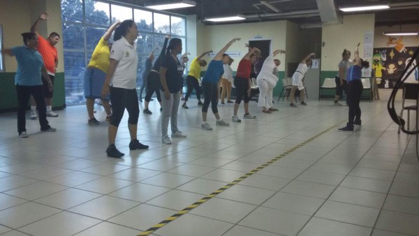 Motivan a empleados del IHSS a la buena salud