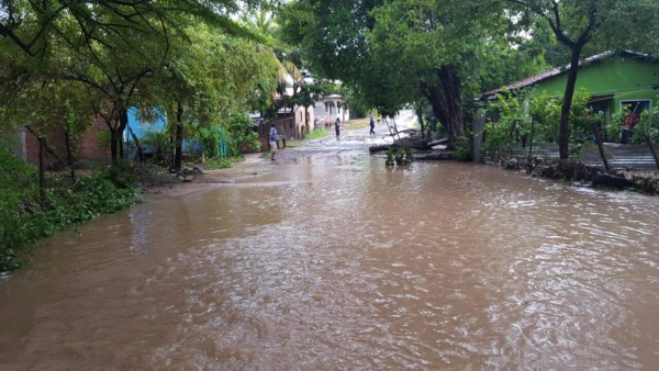 Alerta roja por 24 horas en Choluteca por inundaciones