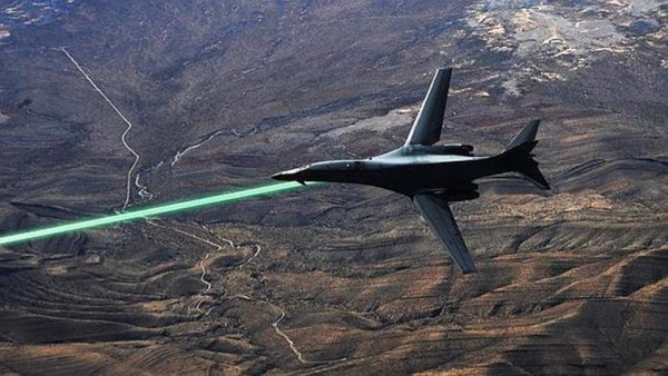 EUA inicia pruebas de su arma láser 'rayo de la muerte'