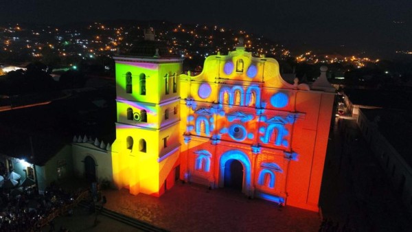 Video Mapping de Comayagua, una estela de orgullo nacional tradición y devoción
