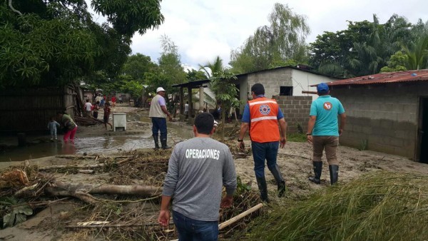 Copeco reporta unos 700 evacuados en Atlántida