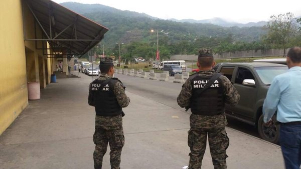 Fuertes operativos en terminales de buses en San Pedro Sula