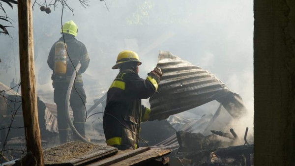 Se incendia casa en bordos del sector El Sauce
