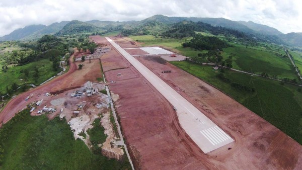 Dos aerolíneas estrenan el aeródromo de Río Amarillo