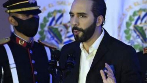 Bukele arremete contra opositores por 'meter miedo' en El Salvador