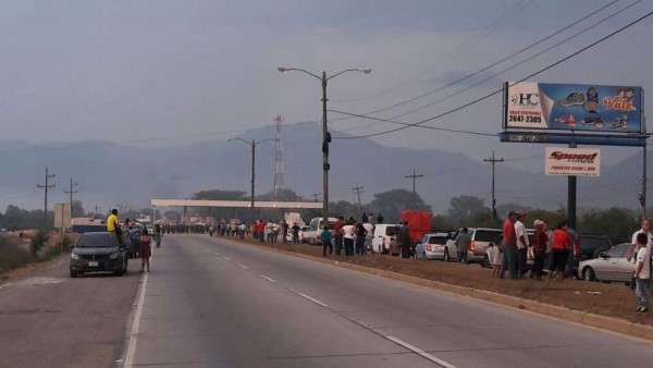 Las protestas provocaron grandes filas.