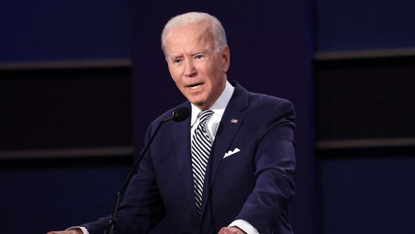 Biden anulará normas que limitan el acceso al aborto en EEUU