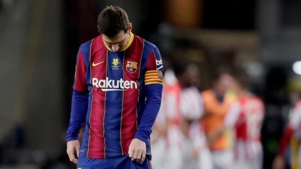 Anuncian castigo para Messi tras su expulsión en la Supercopa de España