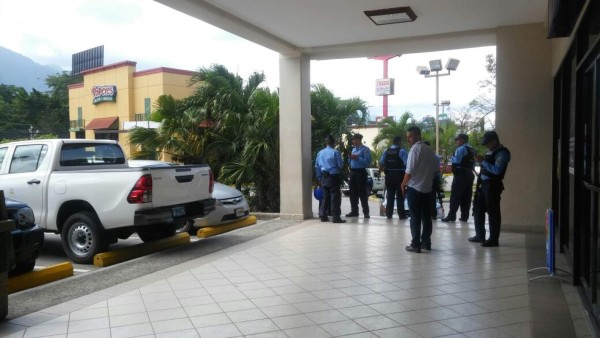 Asalto deja un supuesto ladrón muerto y una empleada herida en San Pedro Sula