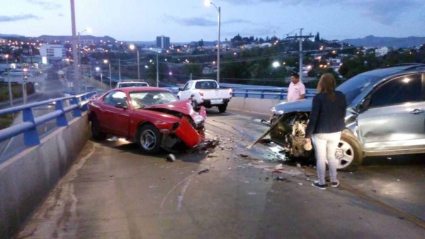 Dos personas heridas en choque vehicular en Tegucigalpa