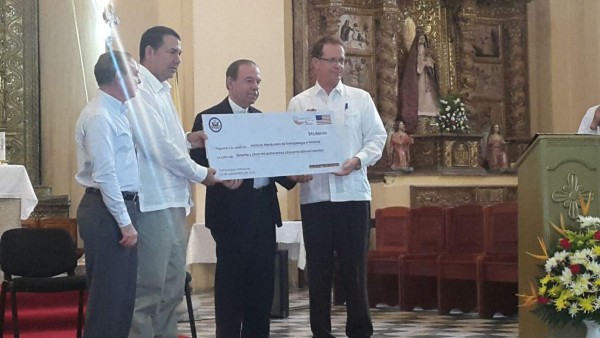 Restaurarán el retablo de la Virgen del Rosario con apoyo de EUA