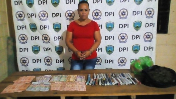 Capturan a una supuesta distribuidora de droga en Olancho