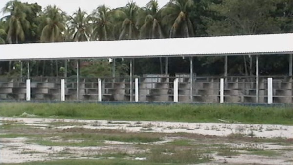 Rescatan el estadio Milton 'Chocolate” Flores de La Lima