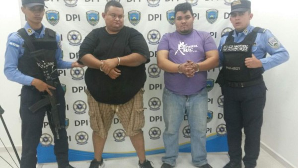 Capturan a dos supuestos asaltantes en La Lima