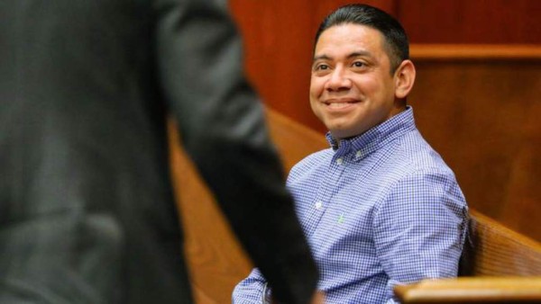 Hondureño Clemente Aguirre acude al juez para pedir indemnización de $700,000