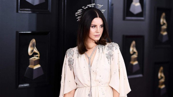 Arrestan en Florida a hombre que amenazó secuestrar a cantante Lana Del Rey