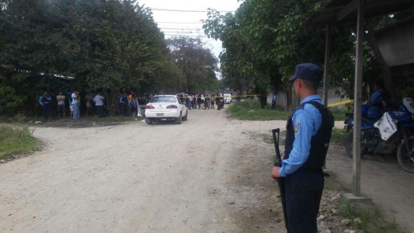 Ultiman a balazos a dos taxistas en la zona norte