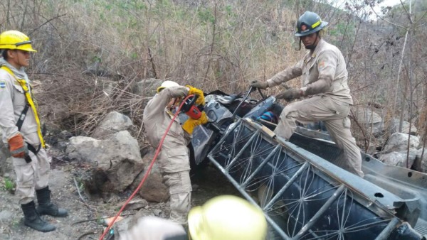 Accidente vial deja tres muertos y cuatro heridos en Honduras
