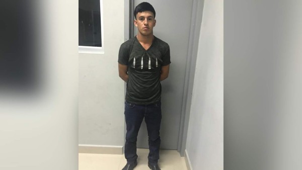 Tras riña supuestamente mata a hombre en negocio de bebidas alcohólicas