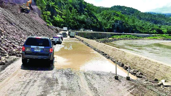 Lluvias prevalecerán en el sur y occidente por 72 horas
