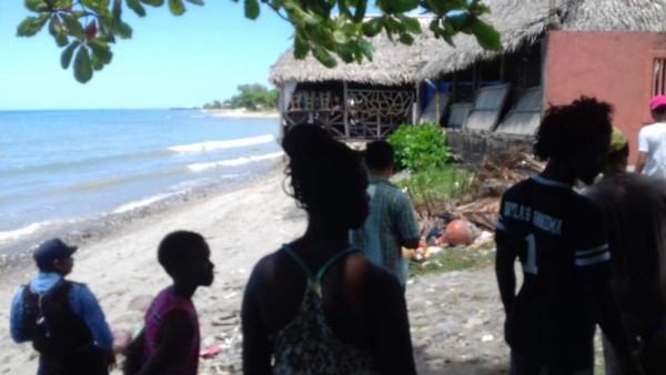 Matan a un supuesto asaltante en una playa de La Ceiba