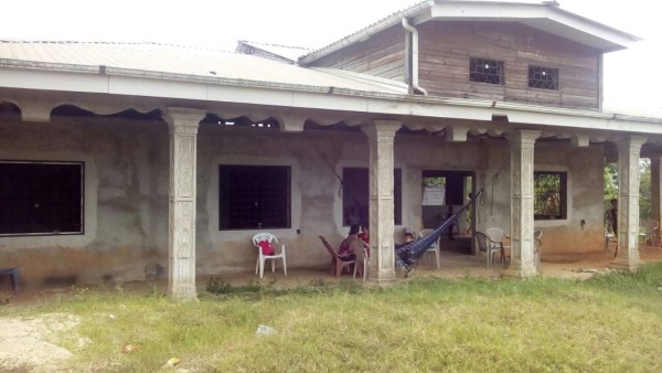 Acribillan a tres jóvenes en aldea de Trujillo