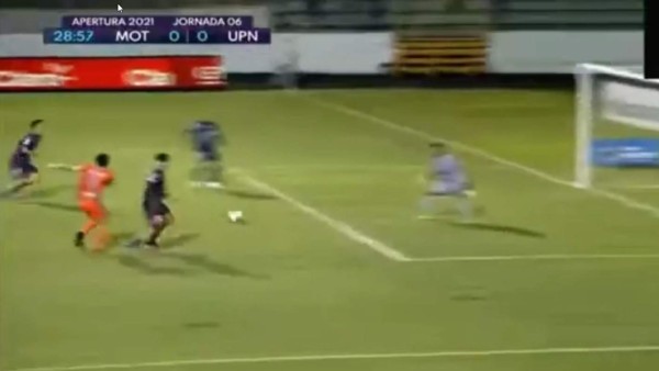 Diego Vázquez lo terminó sacando: La terrible falla de Josué Villafranca en el Motagua- UPN