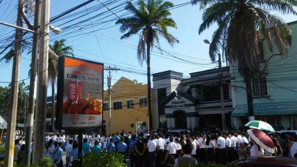Honduras despide a Guillermo Anderson con el corazón entristecido