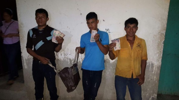 Capturan a tres supuestos asaltantes en Lempira