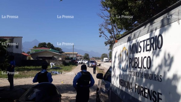 Matan a cuatro jóvenes en La Ceiba tras bajarlos de un taxi