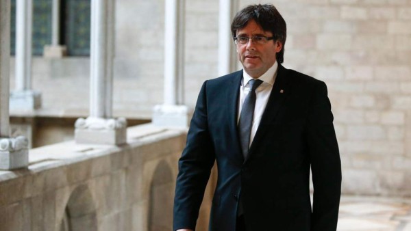 Puigdemont pretende 'formar un nuevo gobierno' a pesar de las 'amenazas' de Madrid