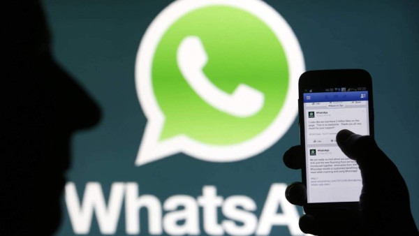 ﻿Italia multa a WhatsApp por intercambio de datos con Facebook